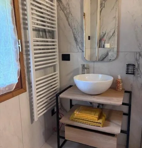 Vene - Stresa Lejlighed *